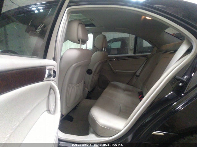 2006 MERCEDES-BENZ C-CLASS LUXURY VIN: WDBRF92H26F813096