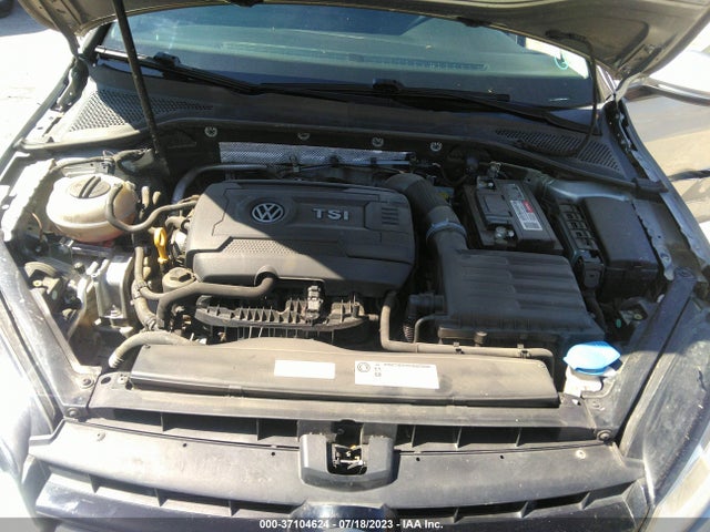 3VW217AU9GM024415 Volkswagen Golf Tsi S