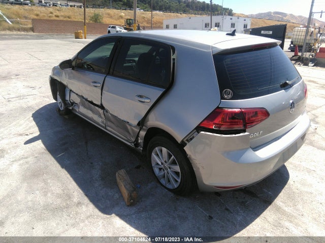 3VW217AU9GM024415 Volkswagen Golf Tsi S