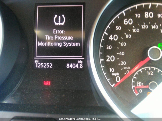 3VW217AU9GM024415 Volkswagen Golf Tsi S