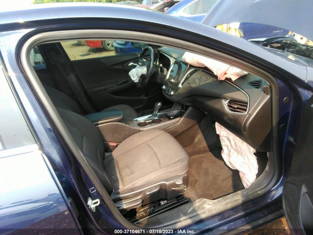 Chevrolet MALIBU LT 2016 1G1ZE5ST1GF291055 Image 5