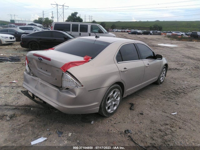 2010 FORD FUSION SE VIN: 3FAHP0HA2AR182044
