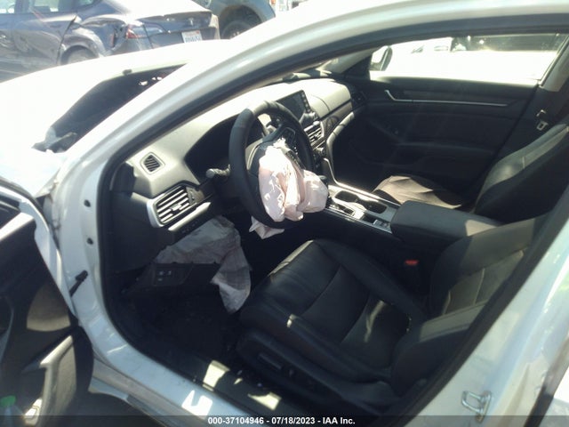 2018 HONDA ACCORD SEDAN TOURING 1.5T VIN: 1HGCV1F93JA010075