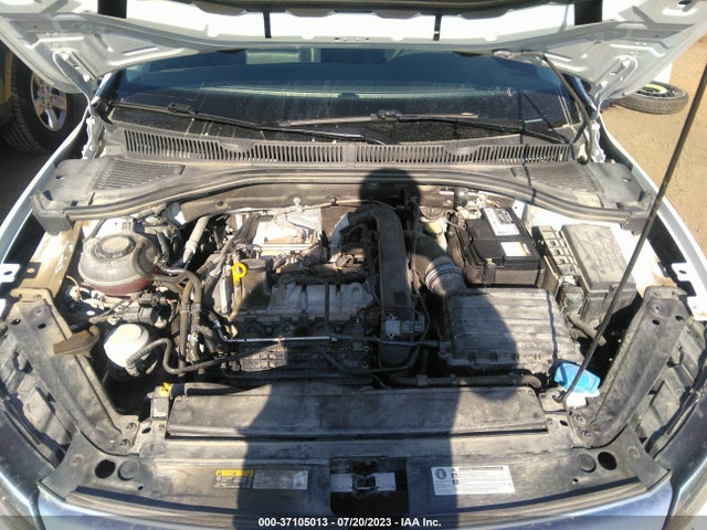3VWE57BU4KM063096 Volkswagen JETTA SEL