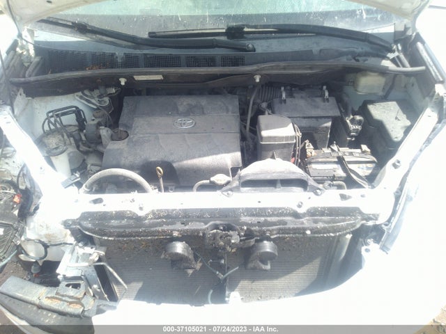 Toyota SIENNA LE 2015 5TDKK3DC3FS606472 Image 10
