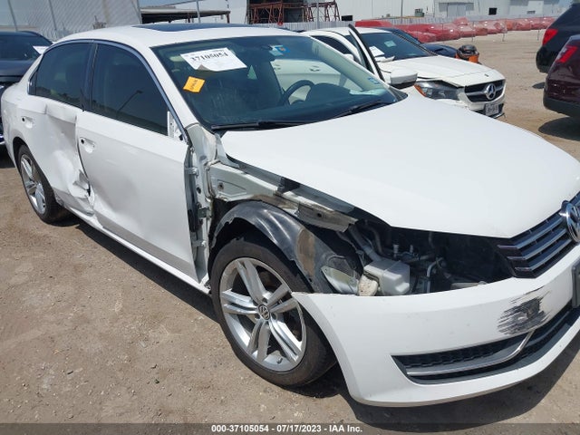 1VWBV7A38FC021212 Volkswagen Passat 2.0l Tdi Se W/sunroof