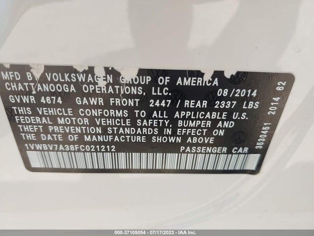 1VWBV7A38FC021212 Volkswagen Passat 2.0l Tdi Se W/sunroof