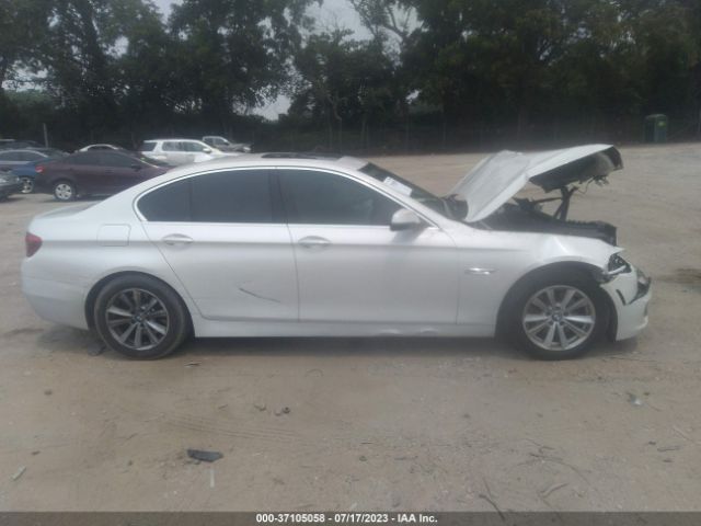 WBA5A5C53FD512695 BMW 5 Series 528i
