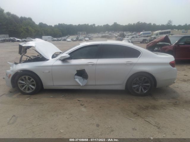 WBA5A5C53FD512695 BMW 5 Series 528i