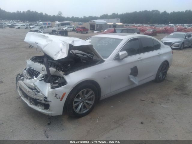 WBA5A5C53FD512695 BMW 5 Series 528i