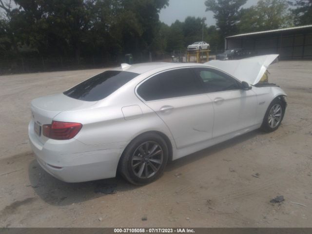 WBA5A5C53FD512695 BMW 5 Series 528i