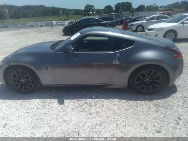 JN1AZ4EH1JM572398 Nissan 370Z COUPE