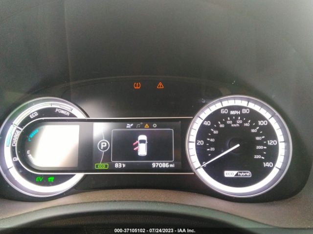 KNDCB3LC1K5250397 KIA NIRO LX