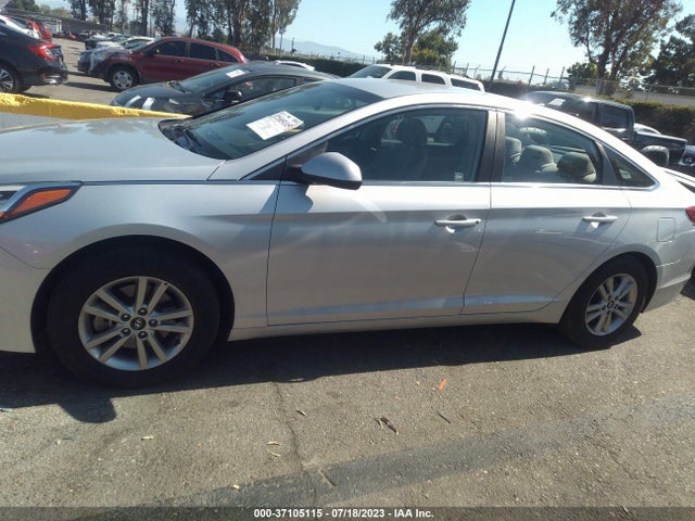 2017 HYUNDAI SONATA SE VIN: 5NPE24AF4HH507606