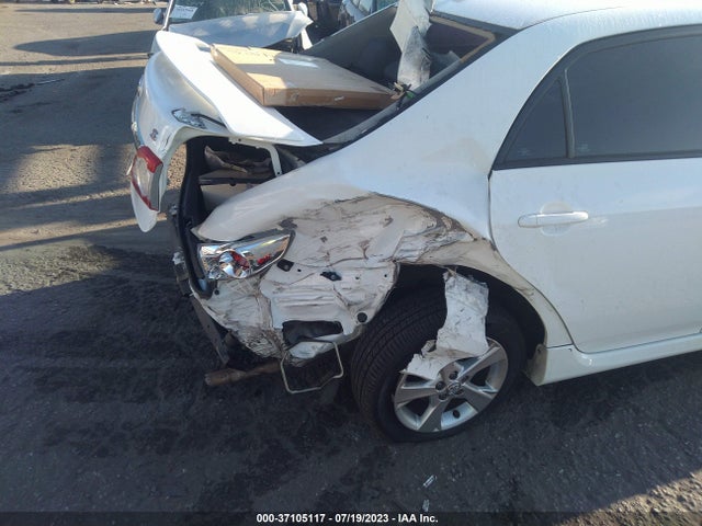 2011 TOYOTA COROLLA L/LE/S VIN: 2T1BU4EE5BC676882