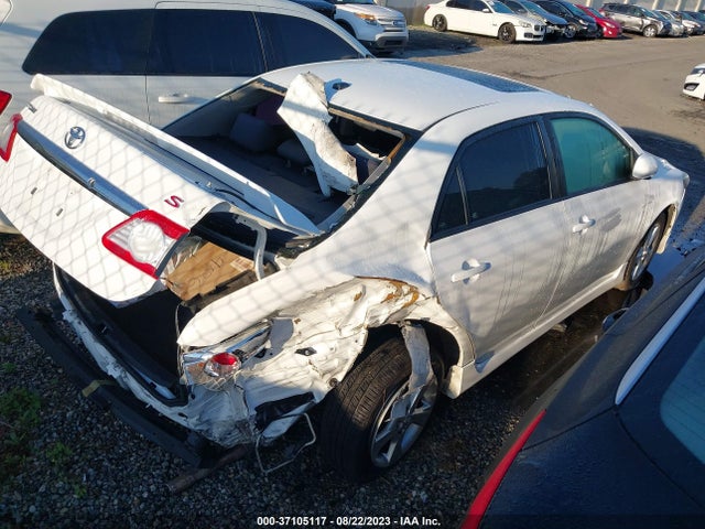 2011 TOYOTA COROLLA L/LE/S VIN: 2T1BU4EE5BC676882