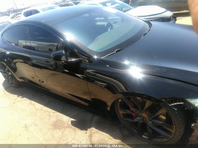 Tesla Model S 100d/p100d/performance 2019 5YJSA1E48KF338144 Image 4