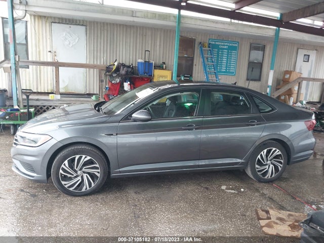 3VWE57BU7MM083698 Volkswagen JETTA SEL