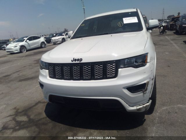 1C4RJEAG0HC731079 Jeep Grand Cherokee Altitude