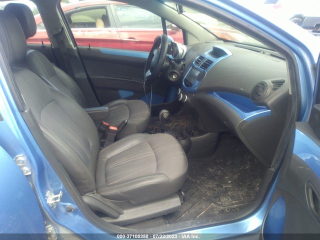 Chevrolet Spark Lt 2015 KL8CD6S97FC730214 Image 6