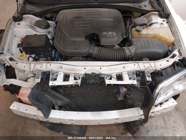 2C3CCAAG3FH796693 Chrysler 300 Limited