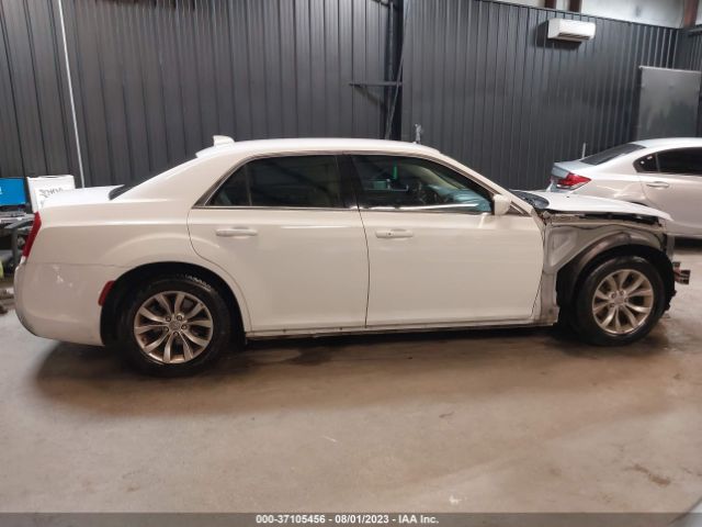 2C3CCAAG3FH796693 Chrysler 300 Limited