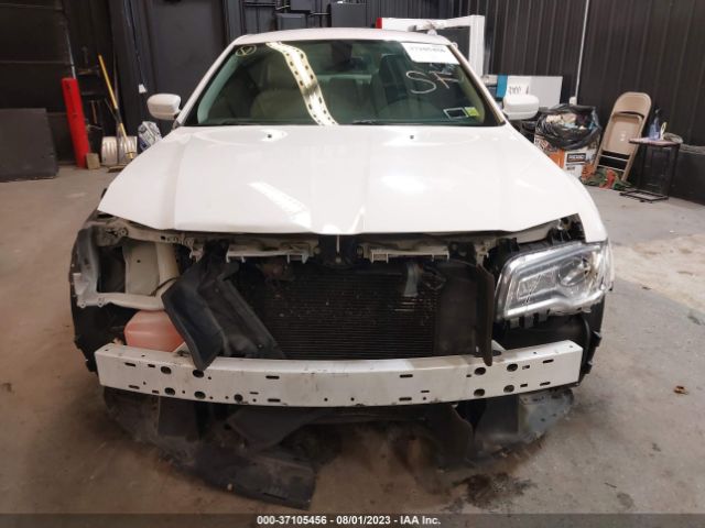 2C3CCAAG3FH796693 Chrysler 300 Limited
