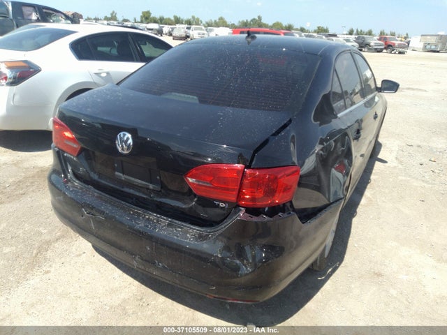 3VW3L7AJ4EM387450 Volkswagen Jetta Sedan Tdi W/premium