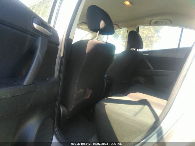 2011 MAZDA MAZDA3 I TOURING VIN: JM1BL1VG0B1483062