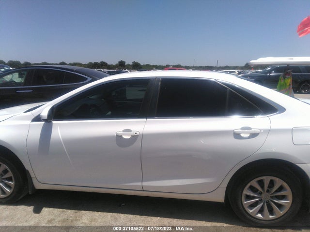 2017 TOYOTA CAMRY XLE/SE/LE/XSE VIN: 4T1BF1FK4HU664517