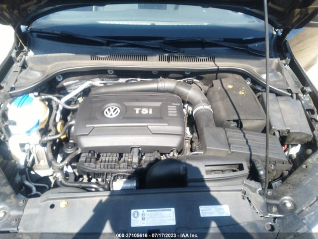 3VWD17AJ1FM404085 Volkswagen Jetta Sedan 1.8t Sport