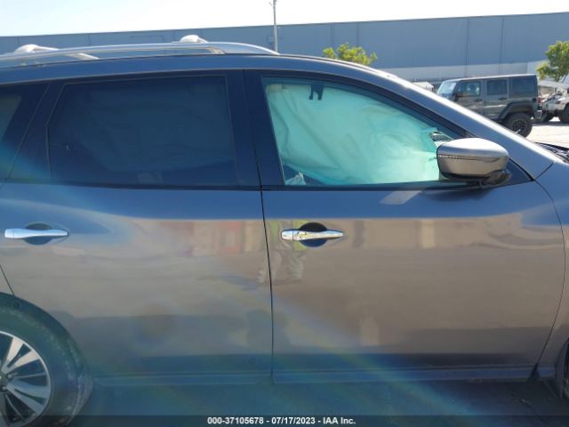 5N1DR2MM7HC685278 Nissan Pathfinder Sv