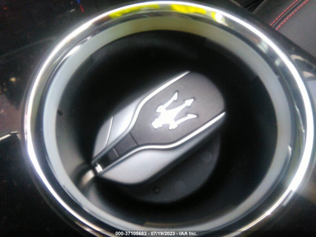 ZAM56YRM4NX407029 Maserati Quattroporte Modena Q4