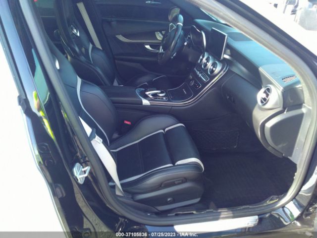 55SWF8HBXGU100498 Mercedes-Benz C-class Amg C 63 S