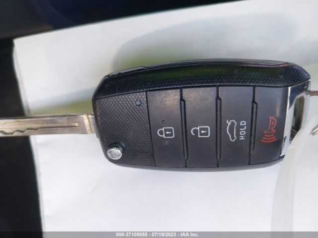 5XXGM4A72FG469345 KIA Optima Lx