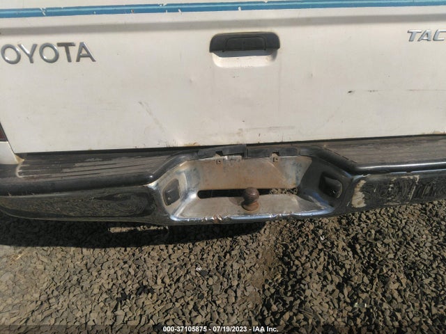 2000 TOYOTA TACOMA VIN: 4TAWM72NXYZ629414
