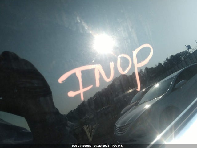 1C4RJEAG0JC226147 Jeep Grand Cherokee Laredo E