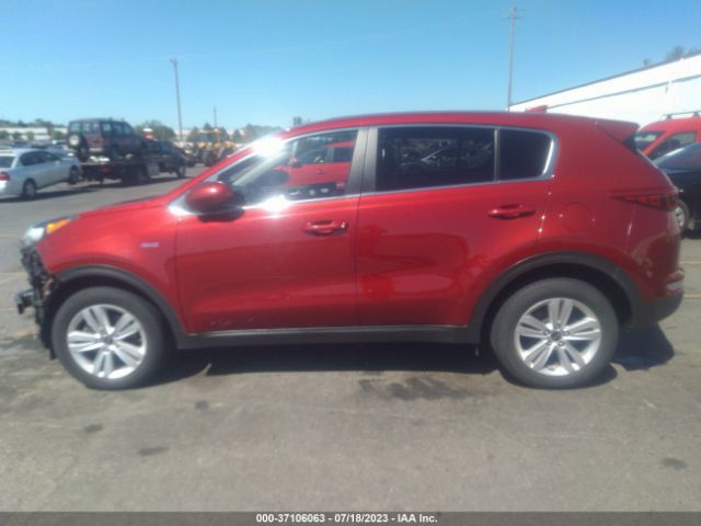 KNDPMCAC4H7080726 KIA Sportage Lx