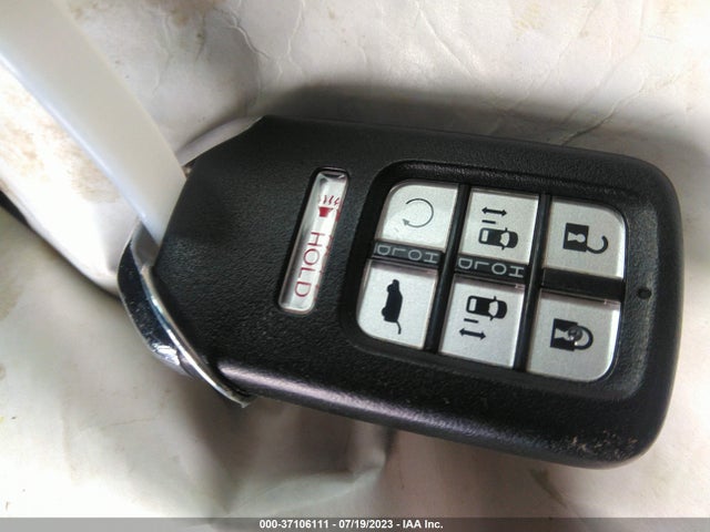 2022 HONDA ODYSSEY EX-L VIN: 5FNRL6H73NB007049