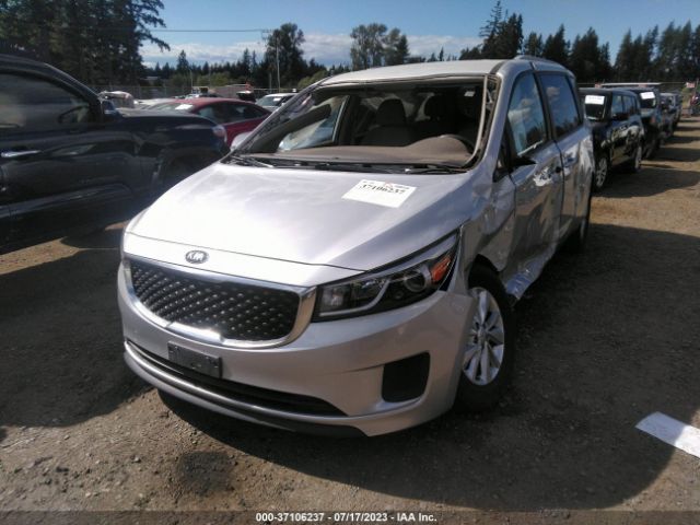 KNDMB5C13F6061135 KIA SEDONA LX