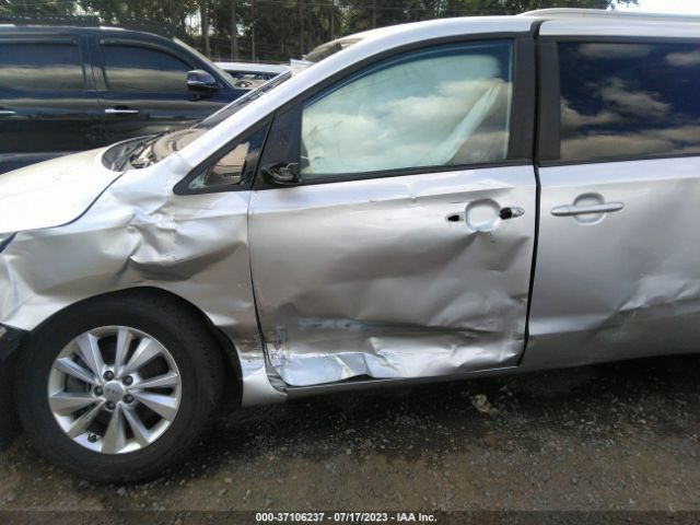 KNDMB5C13F6061135 KIA SEDONA LX