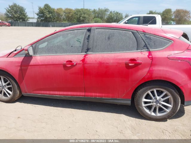 1FADP3K21GL255462 Ford FOCUS SE