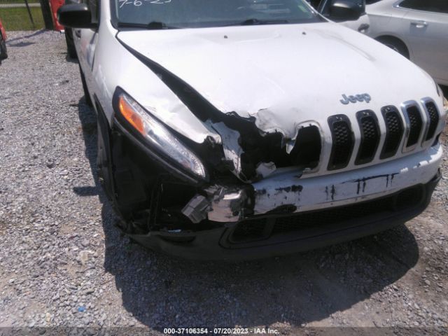 1C4PJMAB8GW349899 Jeep Cherokee Sport