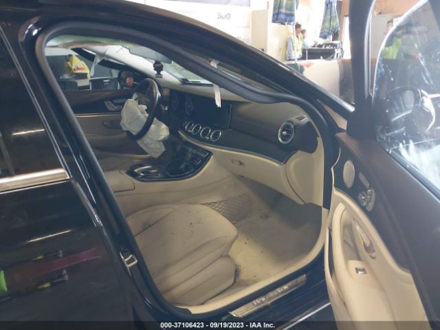 WDDZF4KB6HA208035 Mercedes-Benz E-class E 300