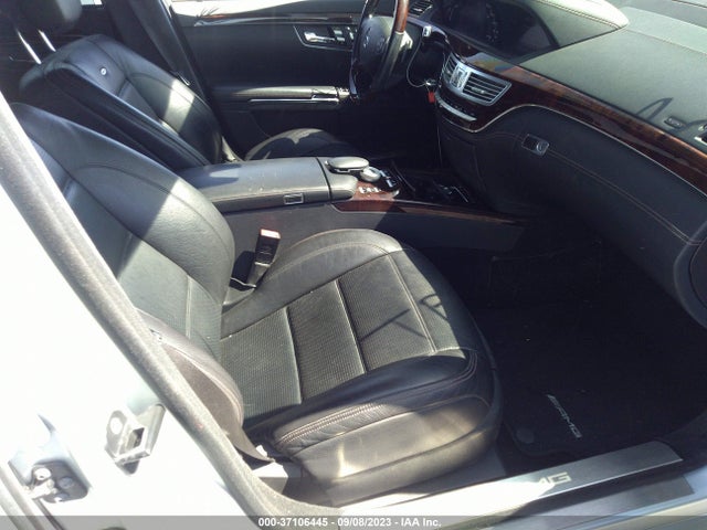 2013 MERCEDES-BENZ S-CLASS S 63 AMG VIN: WDDNG7EB8DA512812