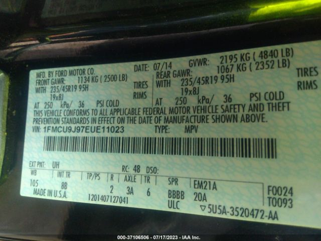 1FMCU9J97EUE11023 Ford Escape Titanium
