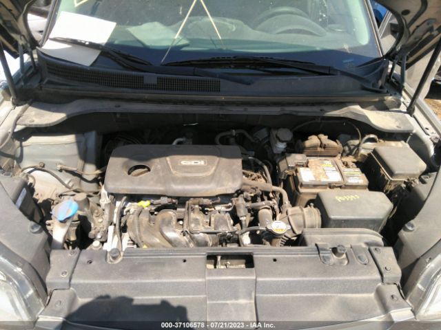 KNDJN2A27K7008916 KIA Soul Base