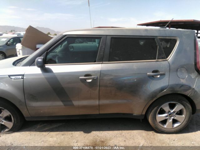 KNDJN2A27K7008916 KIA Soul Base