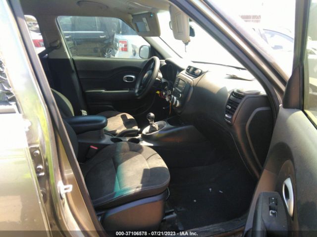 KNDJN2A27K7008916 KIA Soul Base