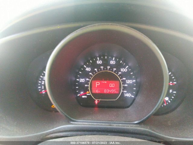 KNDJN2A27K7008916 KIA Soul Base